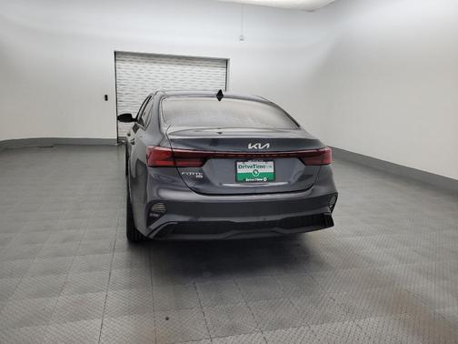 Gravity Gray 2023 Kia Forte LX