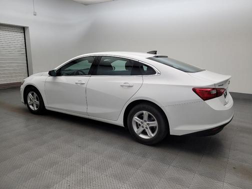 Summit White 2024 Chevrolet Malibu 1LS