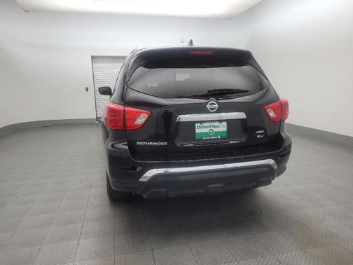 Magnetic Black Pearl 2020 Nissan Pathfinder SV 4WD