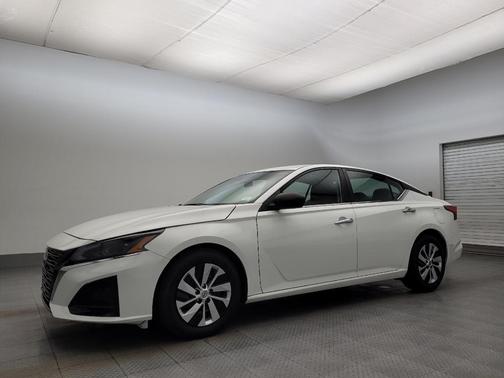 2024 Nissan Altima S FWD