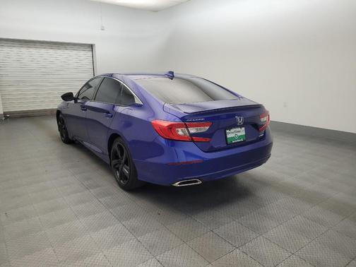 Still Night Pearl 2018 Honda Accord Sport