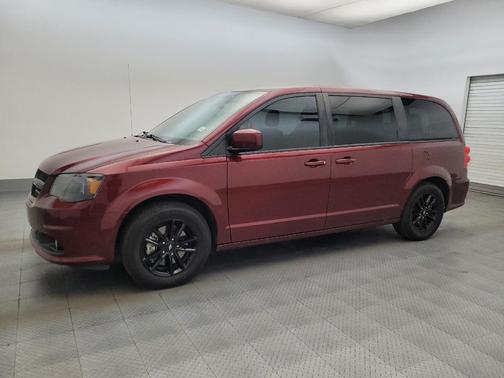 Octane Red Pearlcoat 2019 Dodge Grand Caravan SXT