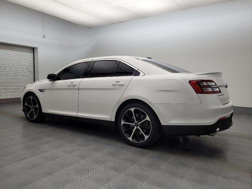 2016 Ford Taurus Limited