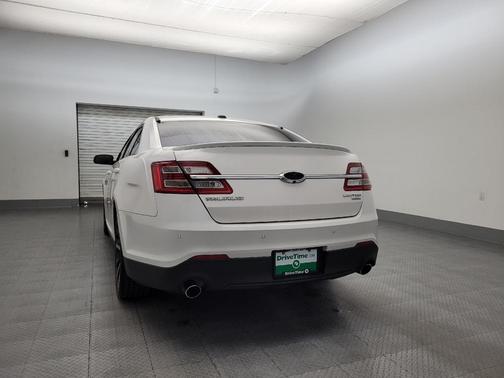 2016 Ford Taurus Limited