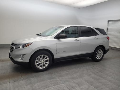 Silver Ice Metallic 2021 Chevrolet Equinox LS
