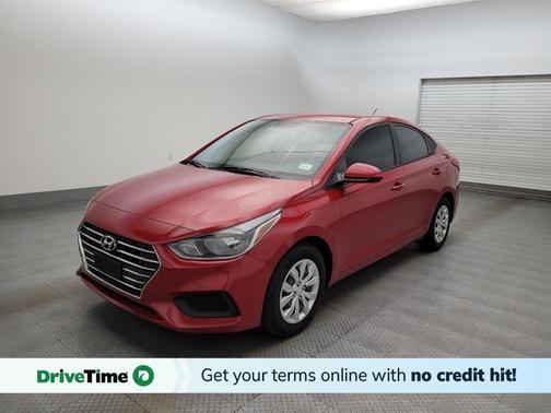 Pomegranate Red 2021 Hyundai Accent SE