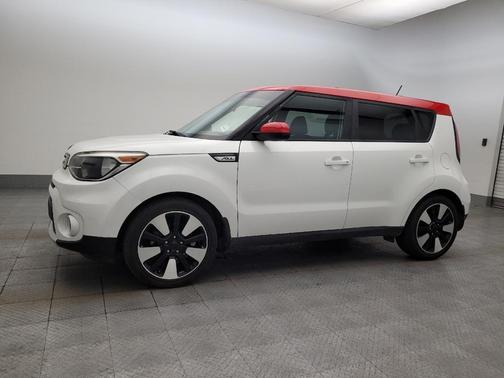 2017 Kia Soul +
