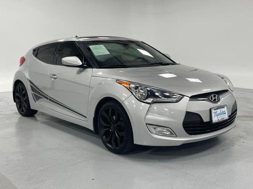 2013 Hyundai Veloster Base