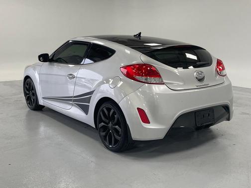 2013 Hyundai Veloster Base