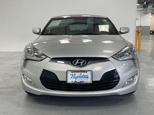 2013 Hyundai Veloster Base