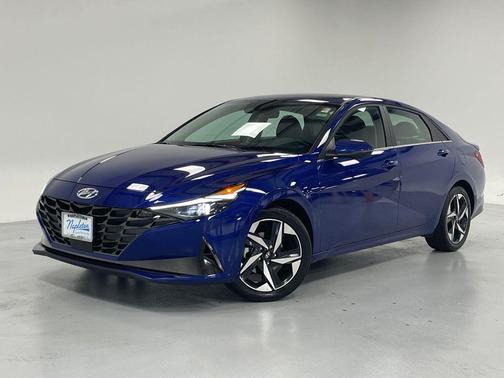 2022 Hyundai ELANTRA Limited