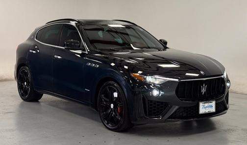 Nero 2019 Maserati Levante S GranSport