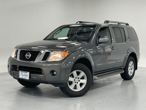 2009 Nissan Pathfinder SE