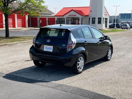 2014 Toyota Prius c Four
