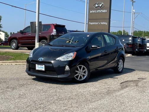2014 Toyota Prius c Four