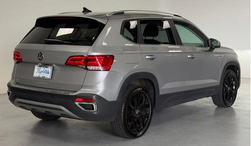 Pyrite Silver Metallic 2023 Volkswagen Taos 1.5T SE