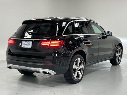 2018 Mercedes-Benz GLC 300 Base 4MATIC
