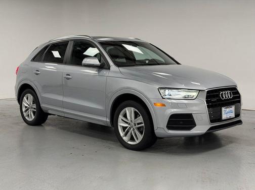 2017 Audi Q3 2.0T Premium