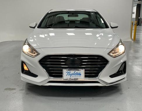 2018 Hyundai SONATA SE