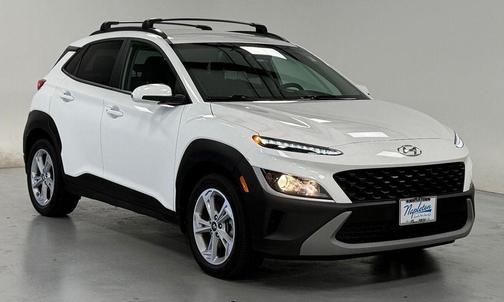 Lunar White 2023 Hyundai KONA SEL