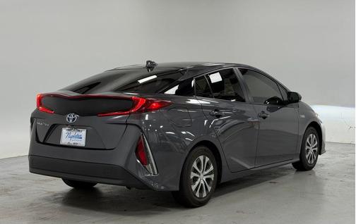 2022 Toyota Prius Prime LE