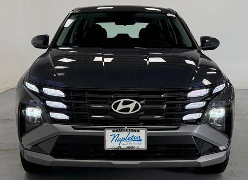 Gray 2026 Hyundai TUCSON SE