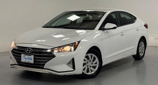 Quartz White Pearl 2019 Hyundai ELANTRA SE