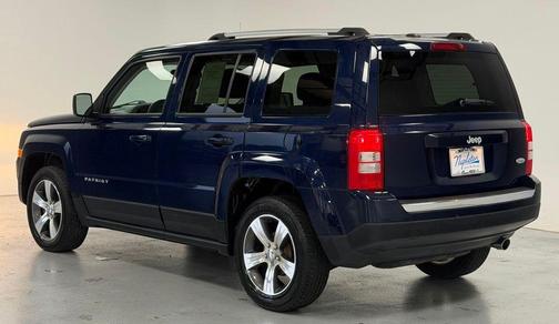 True Blue Pearlcoat 2016 Jeep Patriot Latitude