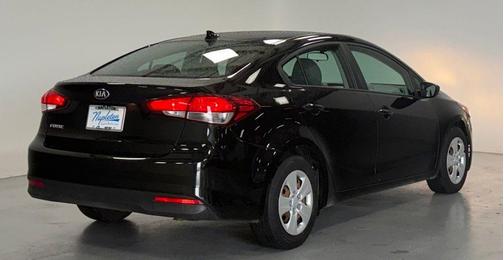 Aurora Black Pearl 2018 Kia Forte LX