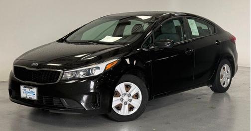Aurora Black Pearl 2018 Kia Forte LX