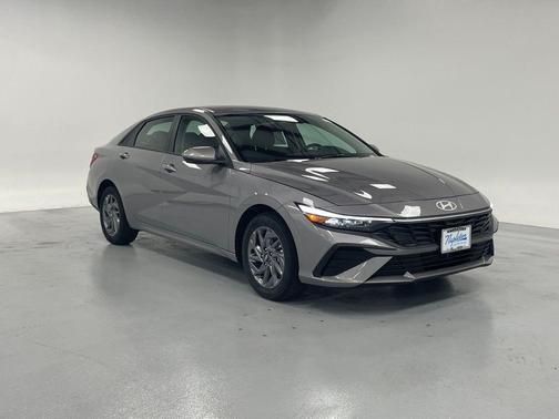 2025 Hyundai ELANTRA HEV Blue