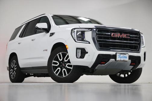 Summit White 2023 GMC Yukon AT4