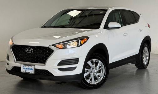 White Pearl 2019 Hyundai TUCSON SE