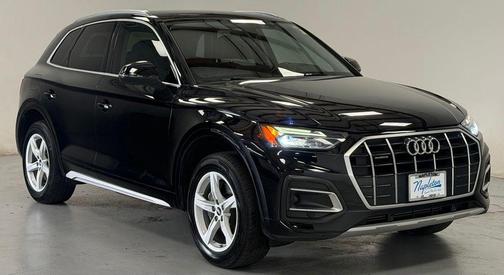 Brilliant Black 2021 Audi Q5 45 Premium