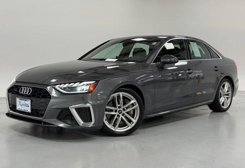 2022 Audi A4 45 S line Premium Plus