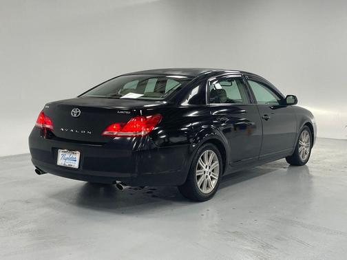 2006 Toyota Avalon Limited