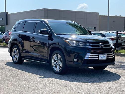 2017 Toyota Highlander Limited