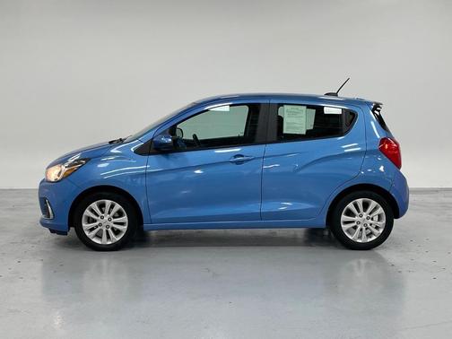 2017 Chevrolet Spark 1LT