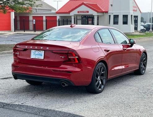 2019 Volvo S60 T6 Momentum
