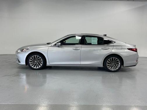 2019 Lexus ES 350 Ultra Luxury