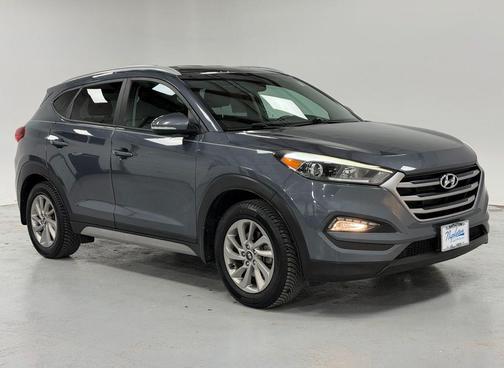 2017 Hyundai TUCSON SE Plus
