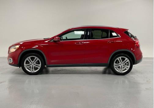 2018 Mercedes-Benz GLA 250 Base 4MATIC