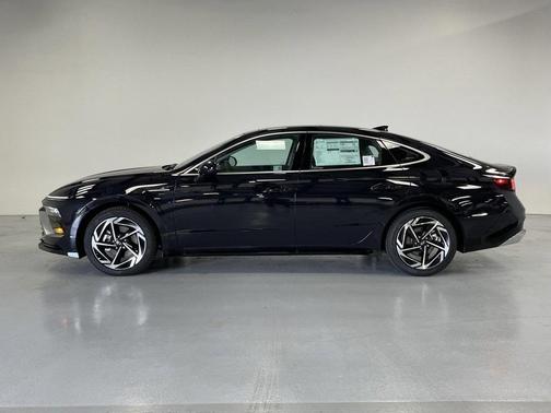 2025 Hyundai SONATA SEL Convenience