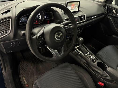 2016 Mazda Mazda3 i Sport