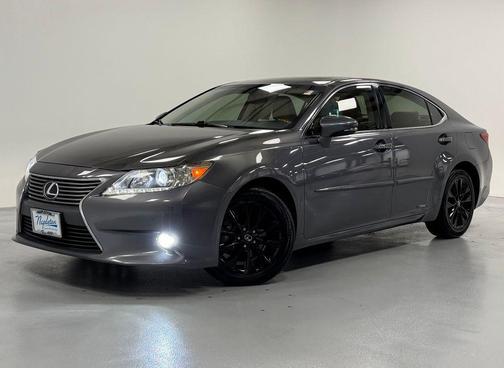 2013 Lexus ES 300h Base