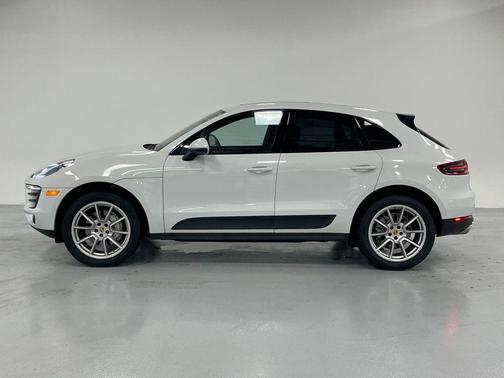 2017 Porsche Macan S
