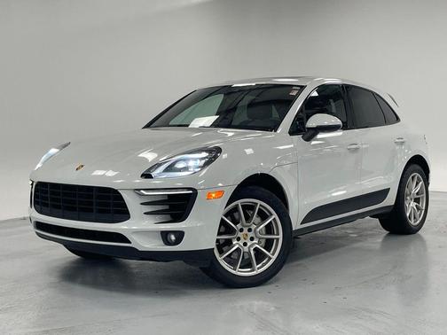2017 Porsche Macan S