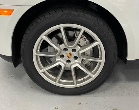 2017 Porsche Macan S
