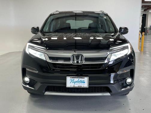 2022 Honda Pilot Touring 7-Passenger