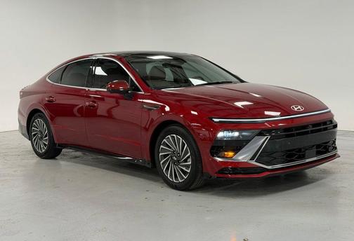 2025 Hyundai SONATA Hybrid Limited